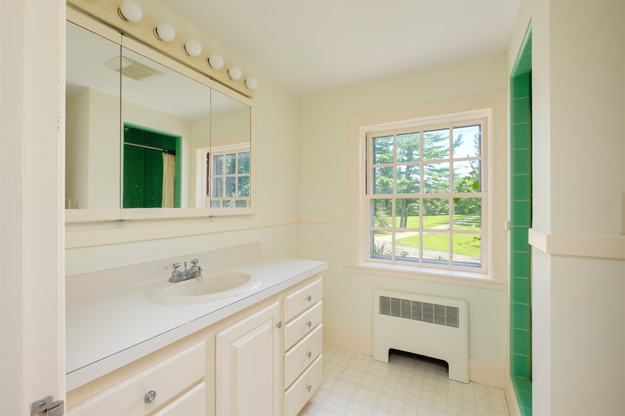 188 Little Bay Road Newington, NH 03801 - Photo 18 of 35