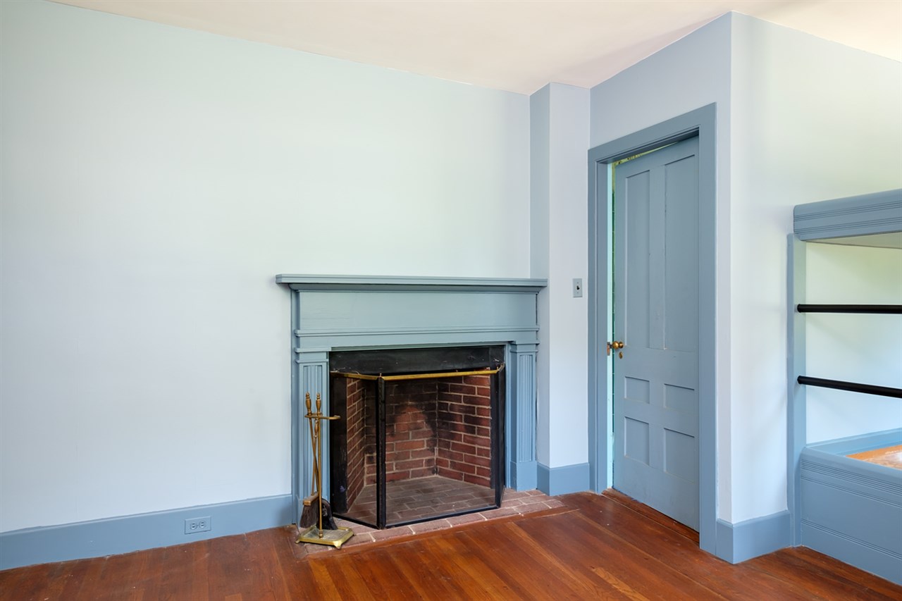 188 Little Bay Road Newington, NH 03801 - Photo 23 of 35