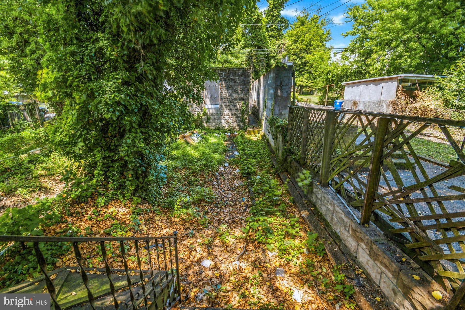 130 Collins Avenue Baltimore, MD 21229 - Photo 15 of 29