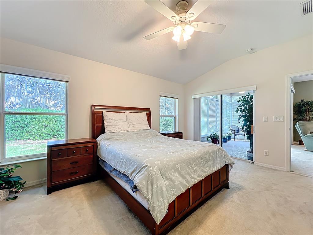 5643 Bounty Circle Tavares, FL 32778 - Photo 33 of 59