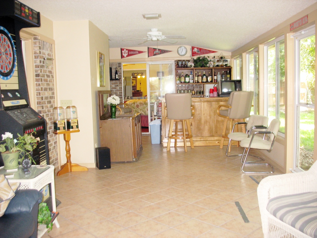 11861 Remsen Road Jacksonville, FL 32223 - Photo 14 of 25 Entertainers Delight, Heated & Cooled