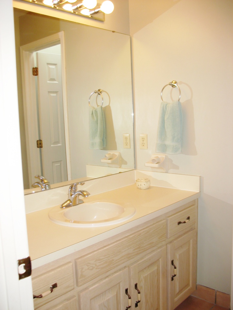 11861 Remsen Road Jacksonville, FL 32223 - Photo 19 of 25 This home is in impeccable shape