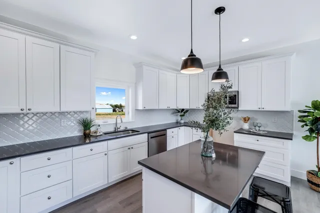 $475,000 | 620 East Davisadero Street, Reardan, WA 99029