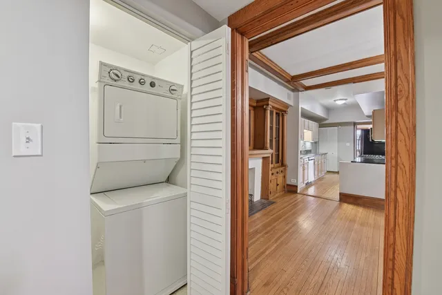 $3,000 | 4432 North Winchester Avenue, Unit 2N, Chicago, IL 60640