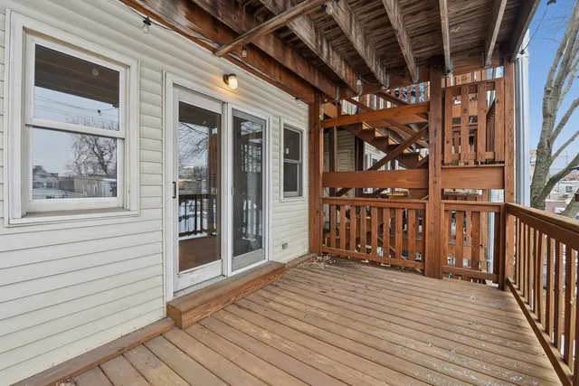 $3,000 | 4432 North Winchester Avenue, Unit 2N, Chicago, IL 60640