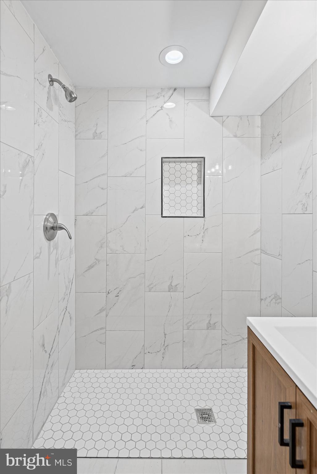 13 South Hilton Street Baltimore, MD 21229 - Photo 19 of 48 a bathroom with a shower