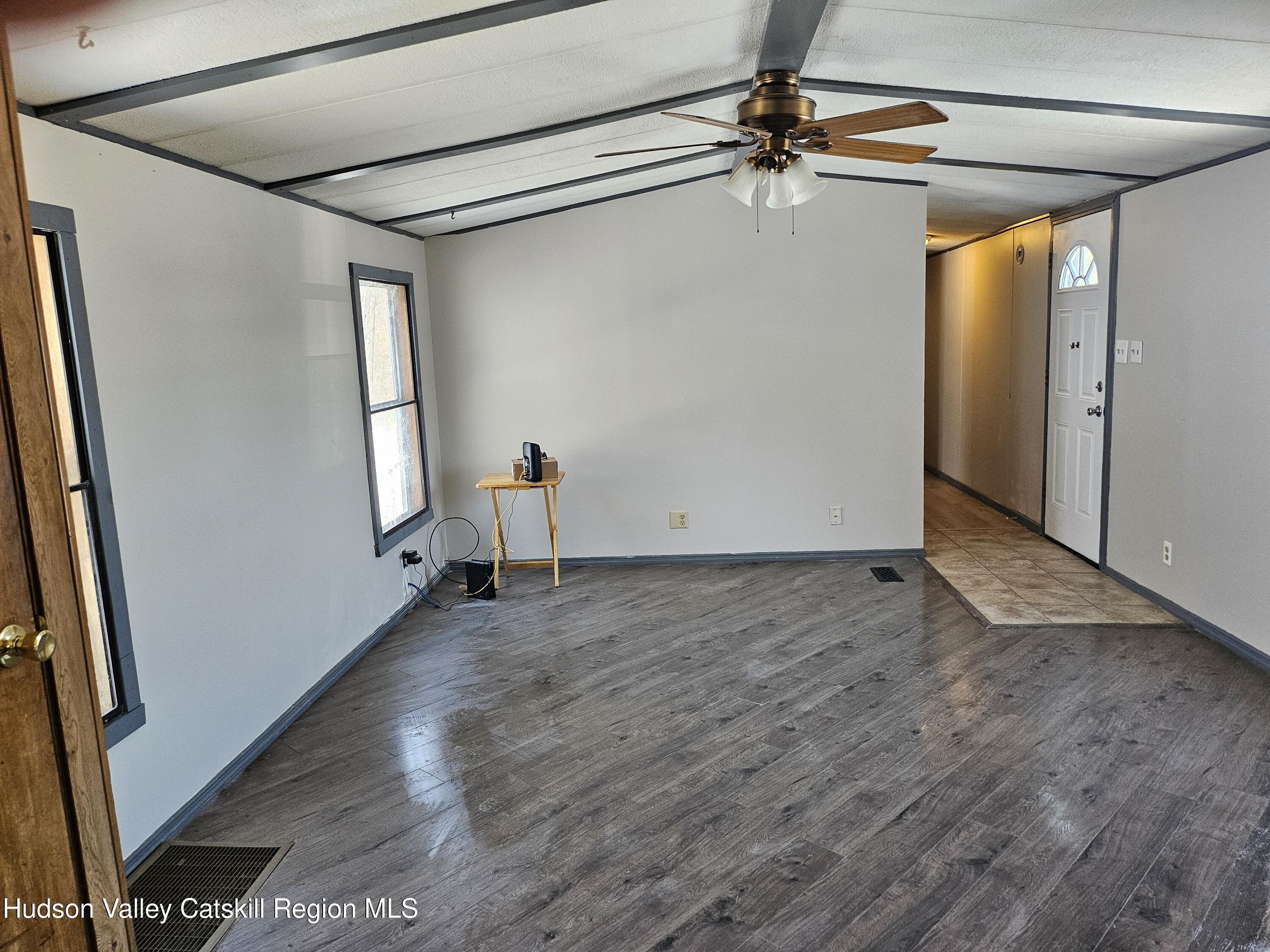 40 Indiana Street Port Ewen, NY 12466 - Photo 11 of 32 20260204_131605