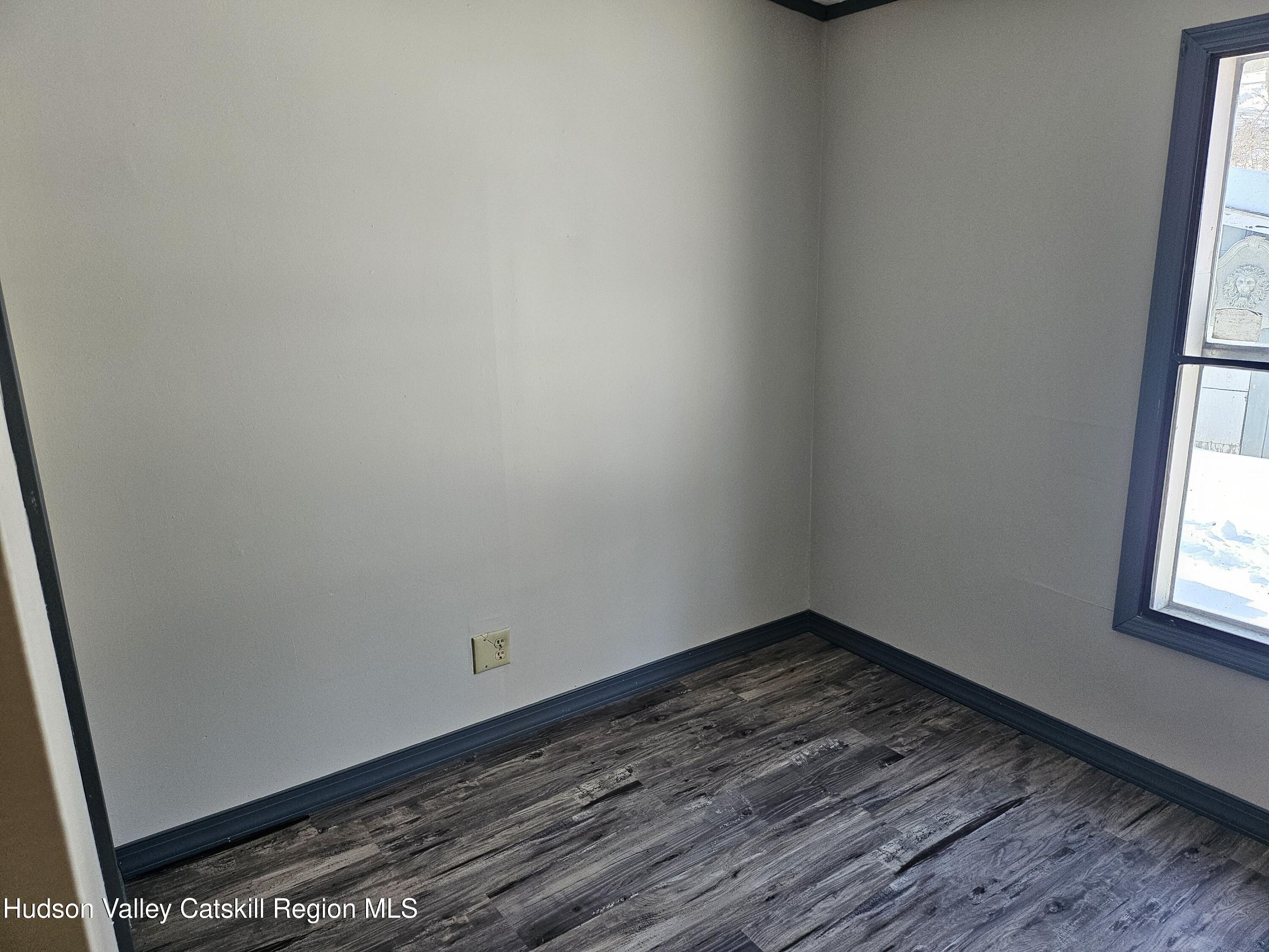 40 Indiana Street Port Ewen, NY 12466 - Photo 28 of 32 20260204_131059