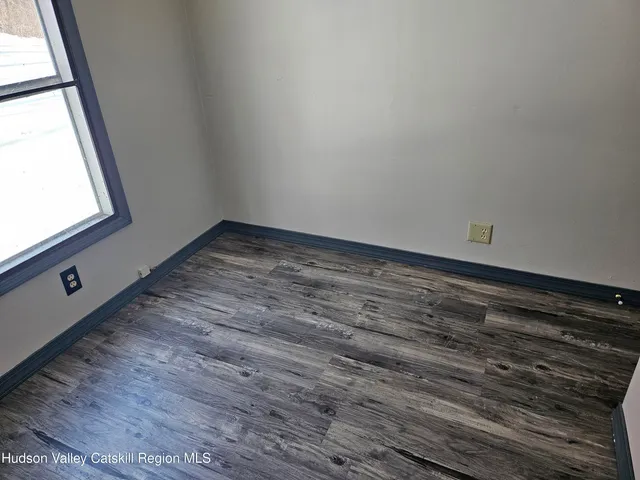 $79,900 | 40 Indiana Street, Port Ewen, NY 12466