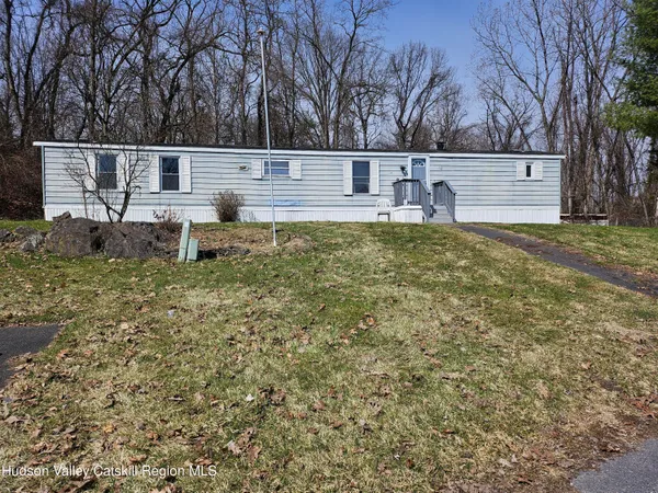 $59,900 | 40 Indiana Street, Port Ewen, NY 12466