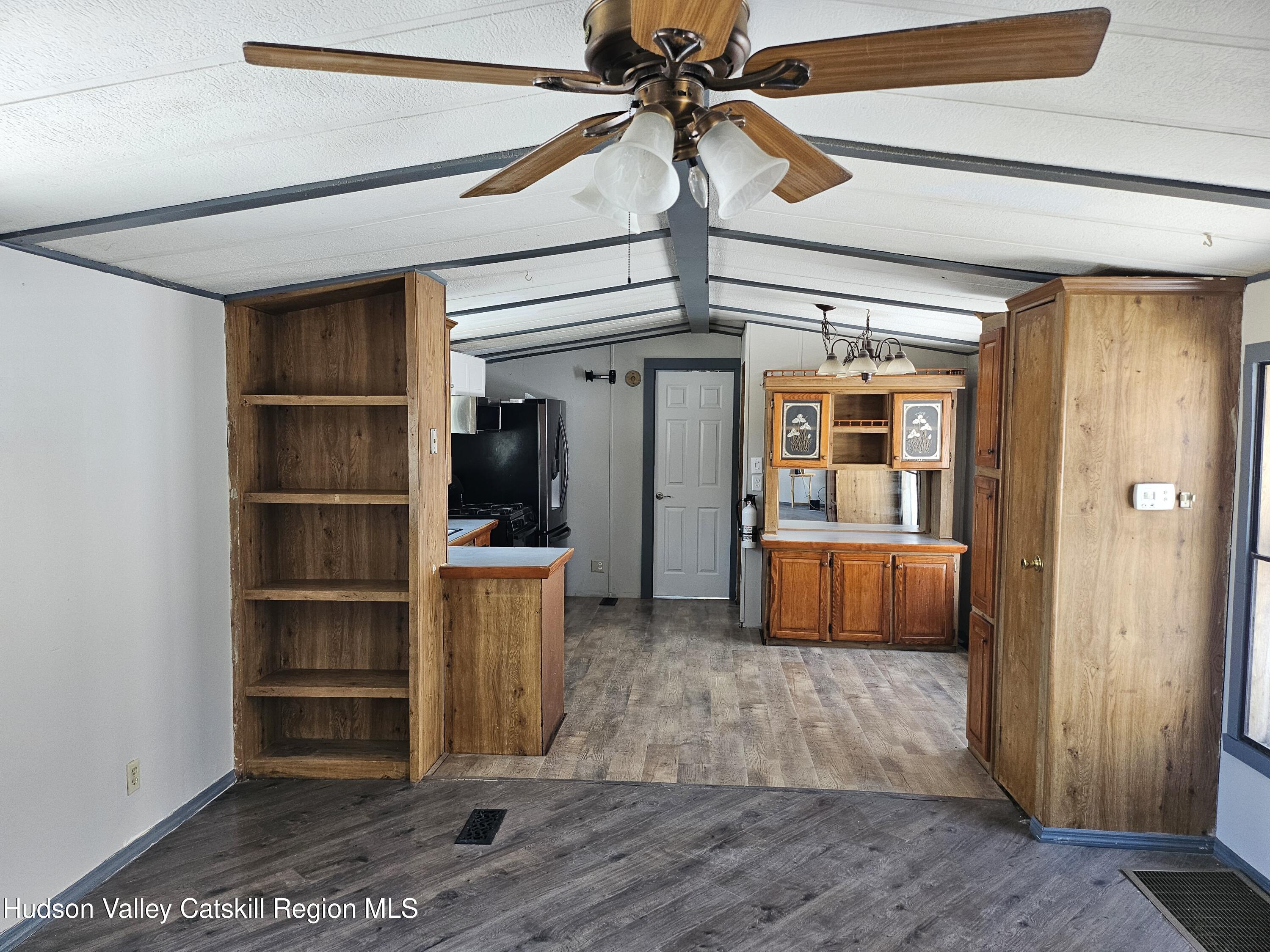 40 Indiana Street Port Ewen, NY 12466 - Photo 8 of 32 20260204_131821