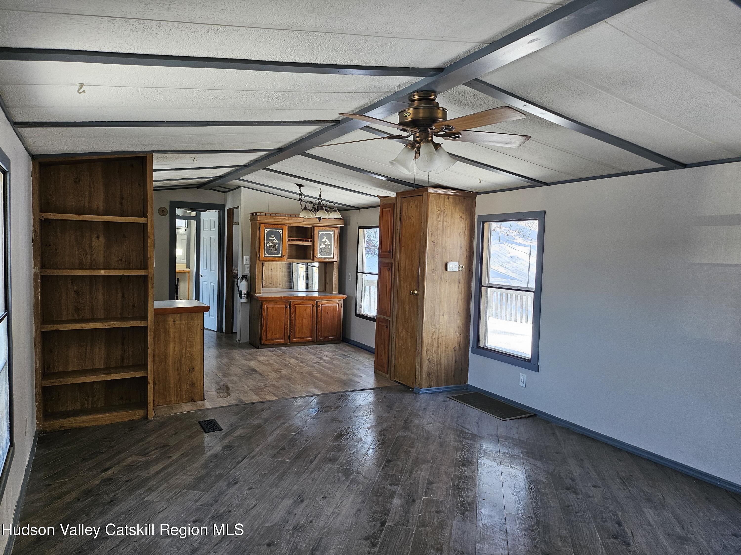 40 Indiana Street Port Ewen, NY 12466 - Photo 9 of 32 20260204_131731