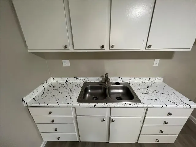 $999 | 8800 Eden Valley Lane, Dallas, TX 75217