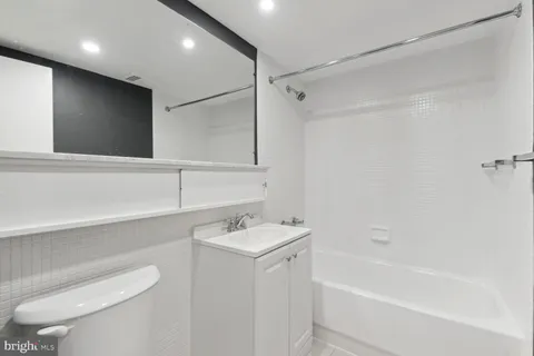 $275,000 | 1250 4th Street Southwest, Unit W413, Washington, DC 20024