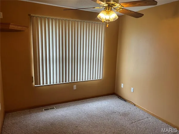 $329,900 | 499 West Redwood Street, Aviston, IL 62216