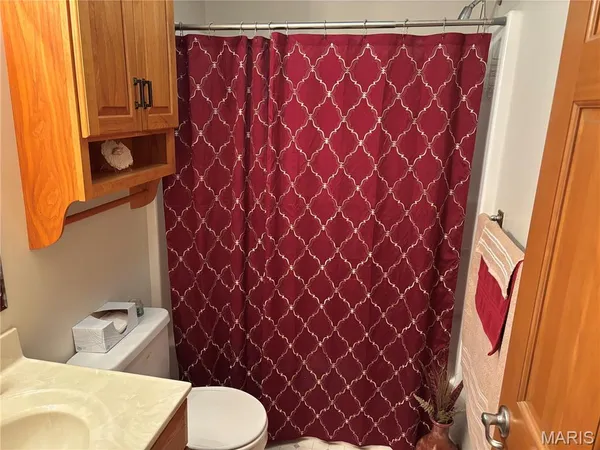 $329,900 | 499 West Redwood Street, Aviston, IL 62216