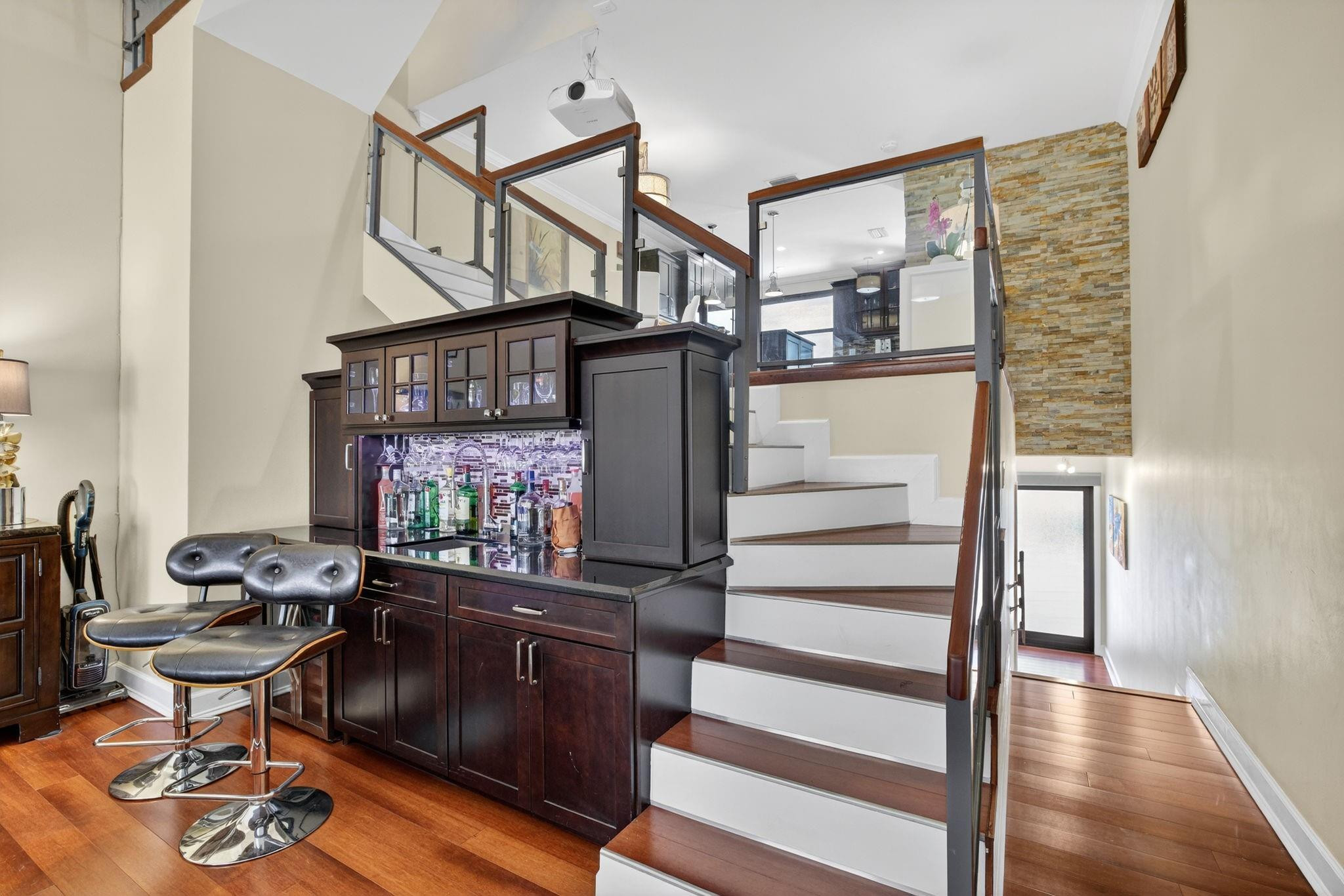 3000 Northeast 8th Terrace, Unit B4 Wilton Manors, FL 33334 - Photo 11 of 40 Photo 11