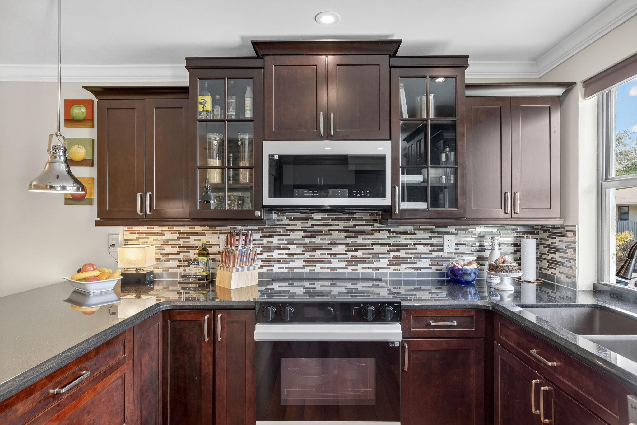 3000 Northeast 8th Terrace, Unit B4 Wilton Manors, FL 33334 - Photo 15 of 40 Photo 15