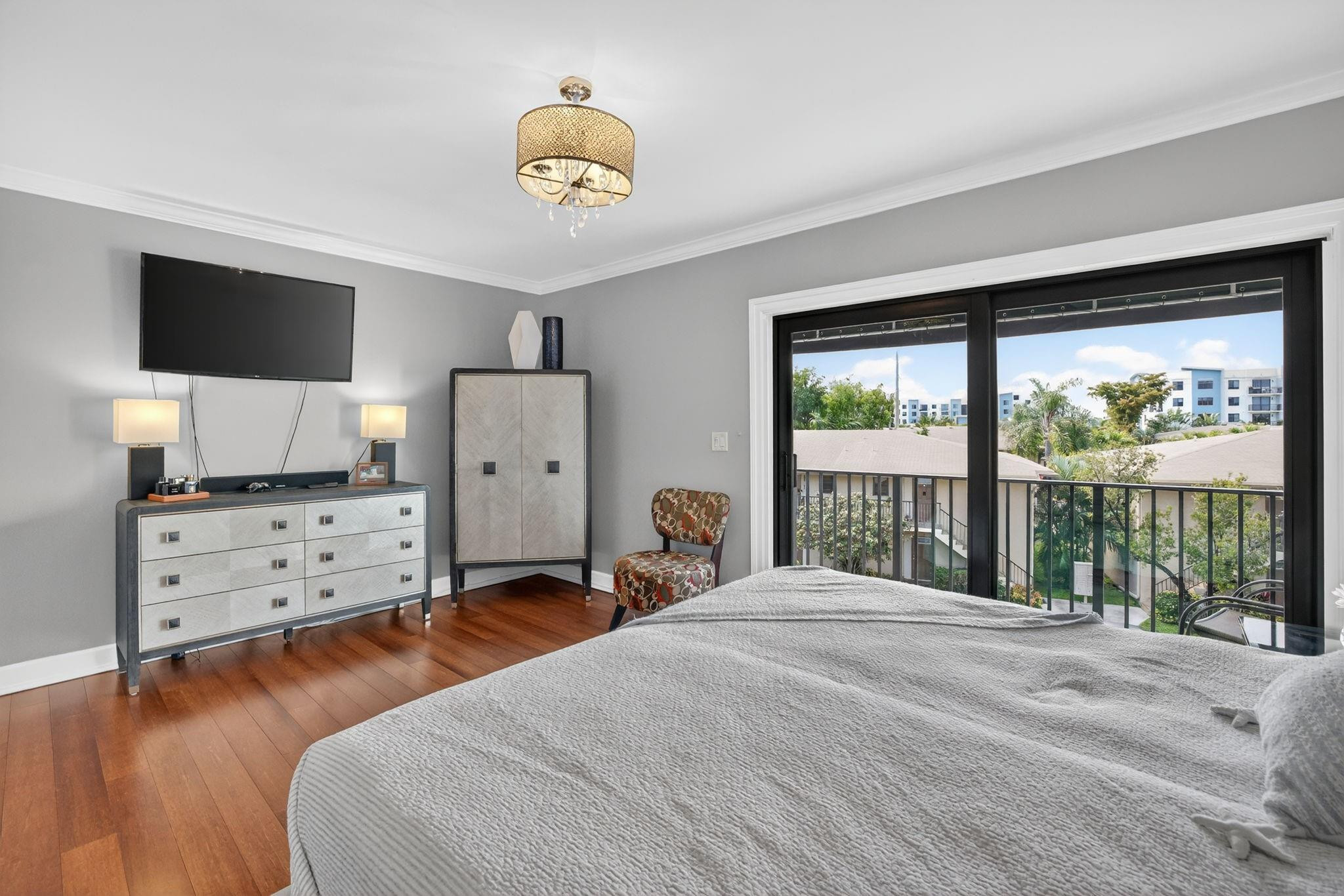 3000 Northeast 8th Terrace, Unit B4 Wilton Manors, FL 33334 - Photo 19 of 40 Photo 19