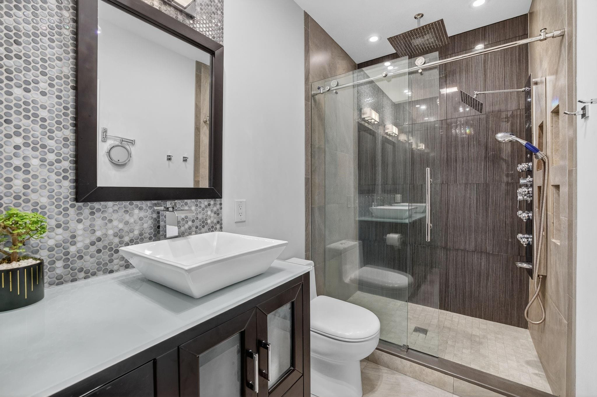 3000 Northeast 8th Terrace, Unit B4 Wilton Manors, FL 33334 - Photo 23 of 40 Photo 23