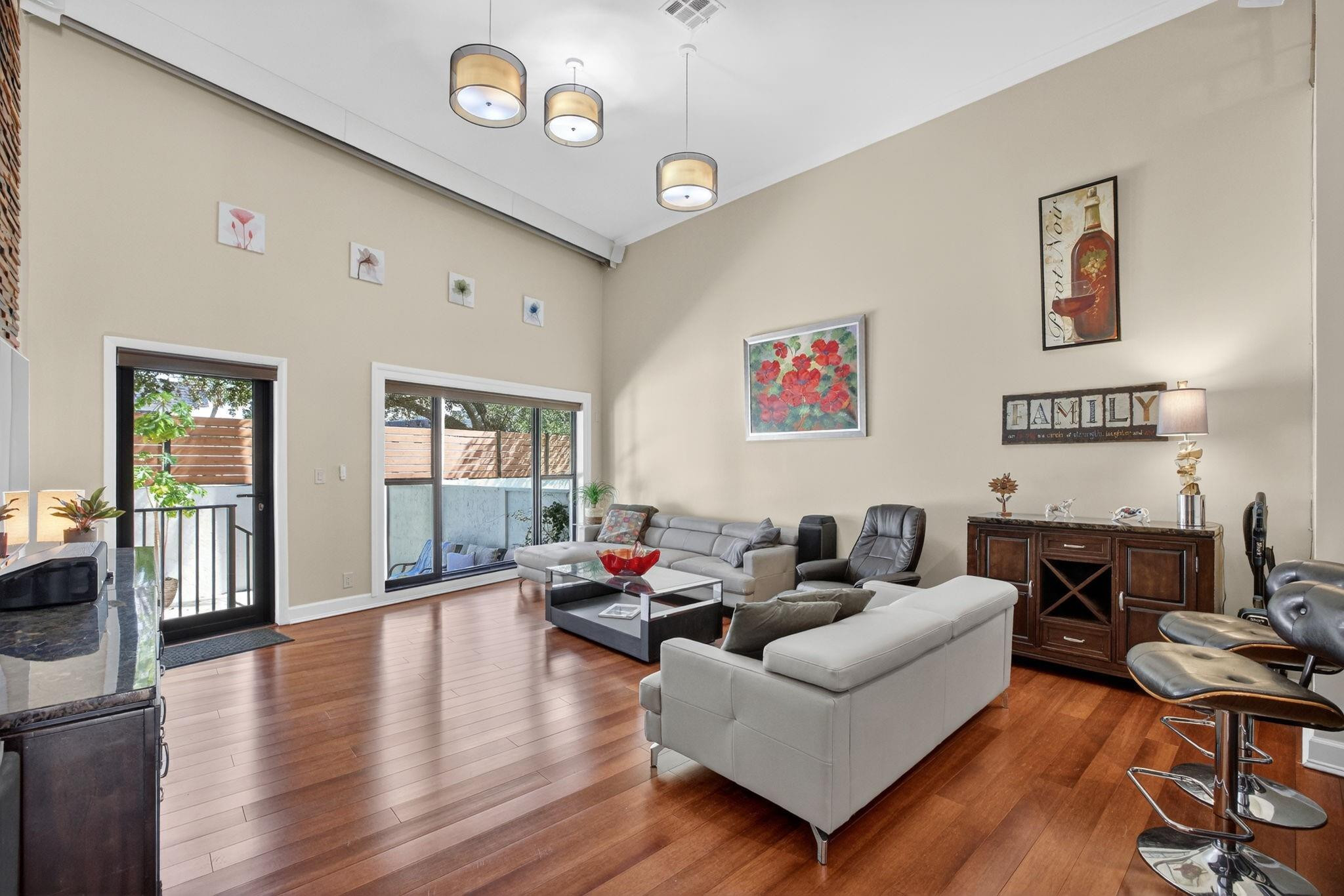 3000 Northeast 8th Terrace, Unit B4 Wilton Manors, FL 33334 - Photo 7 of 40 Photo 7