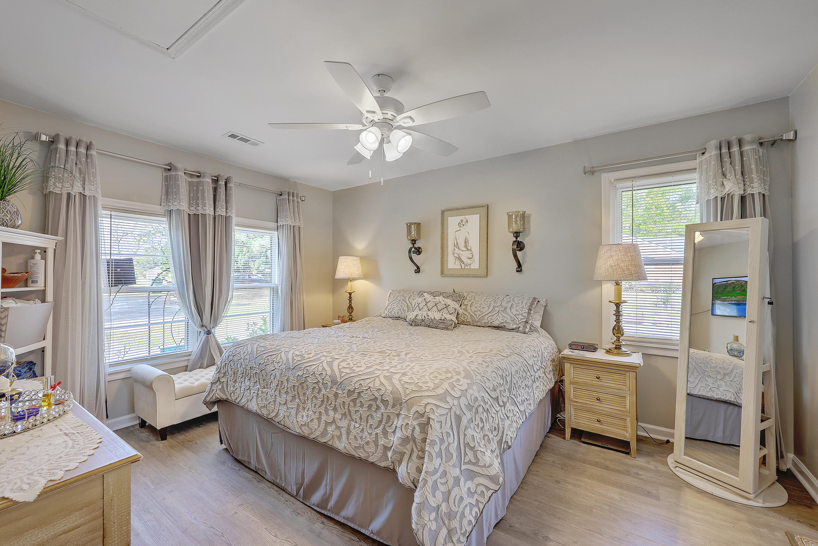 100 Haynesville Road Moncks Corner, SC 29461 - Photo 15 of 33 Master bedroom