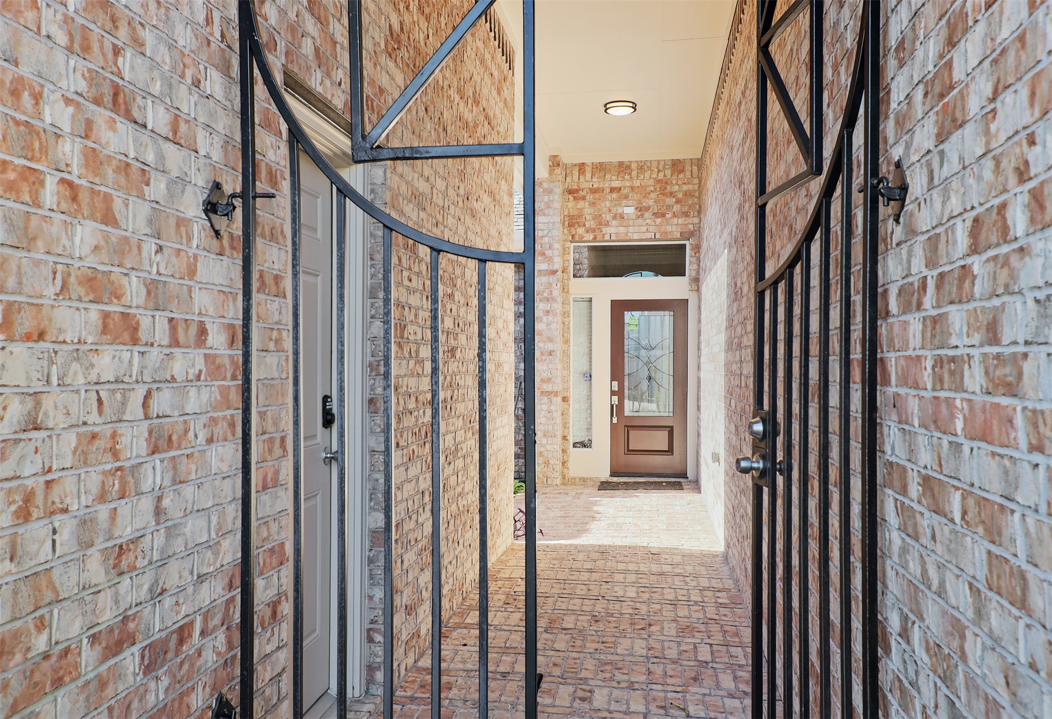 5026 Gulf Stream Lane Bacliff, TX 77518 - Photo 2 of 20 a view of a balcony
