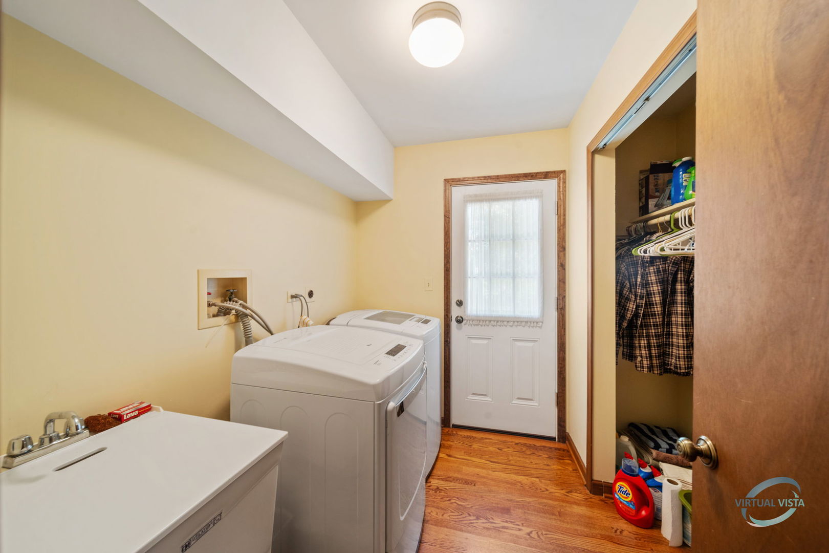1365 East Gartner Road Naperville, IL 60540 - Photo 20 of 41 Gallery Image 20