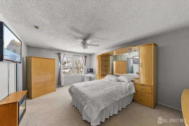 $525,000 | 99 Woodmere Drive, Parlin, NJ 08859