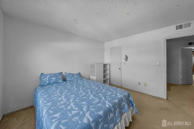 $525,000 | 99 Woodmere Drive, Parlin, NJ 08859