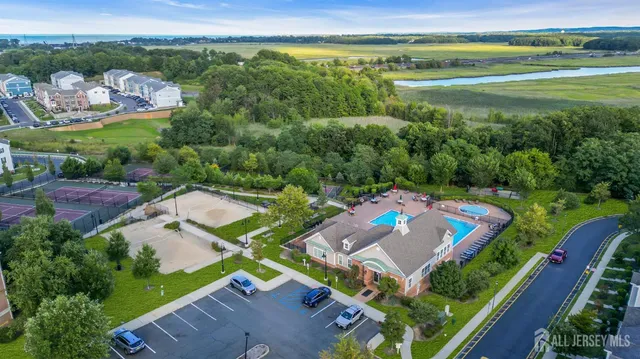 $525,000 | 99 Woodmere Drive, Parlin, NJ 08859