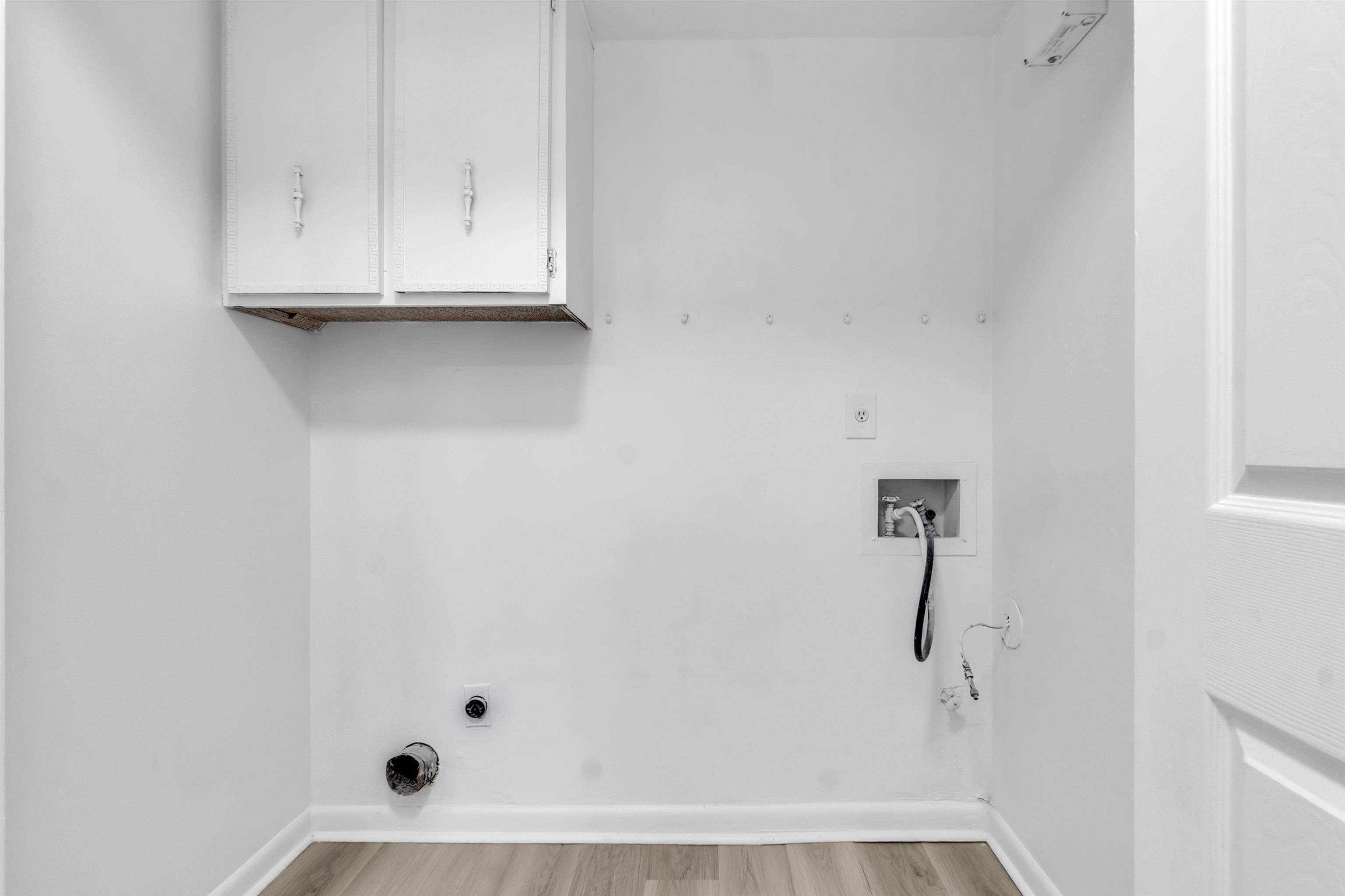 4579 Crump Road Memphis, TN 38141 - Photo 16 of 18 a view of bathroom