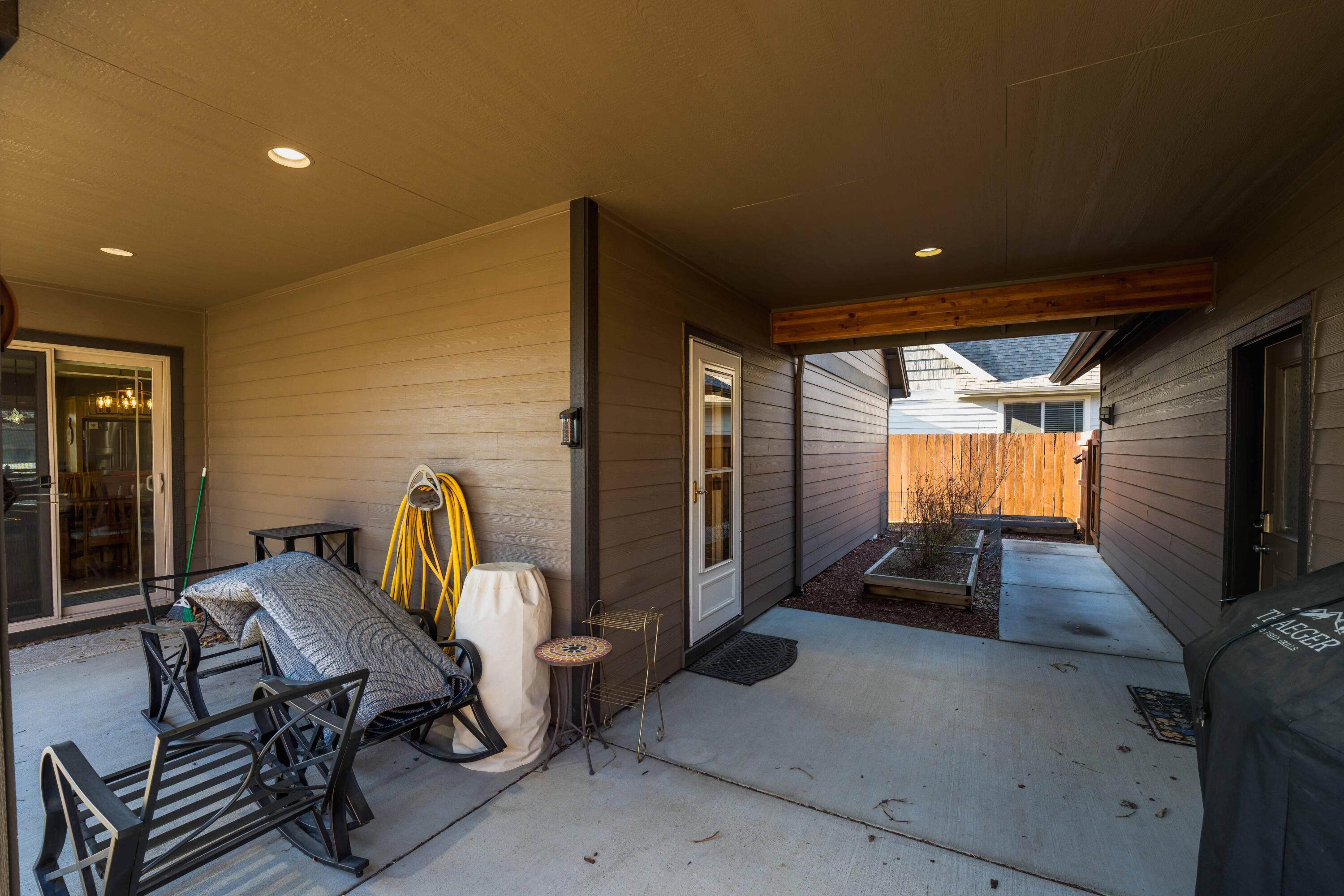 20794 Alpine Ridge Place Bend, OR 97701 - Photo 57 of 84 Alpine Ridge-25