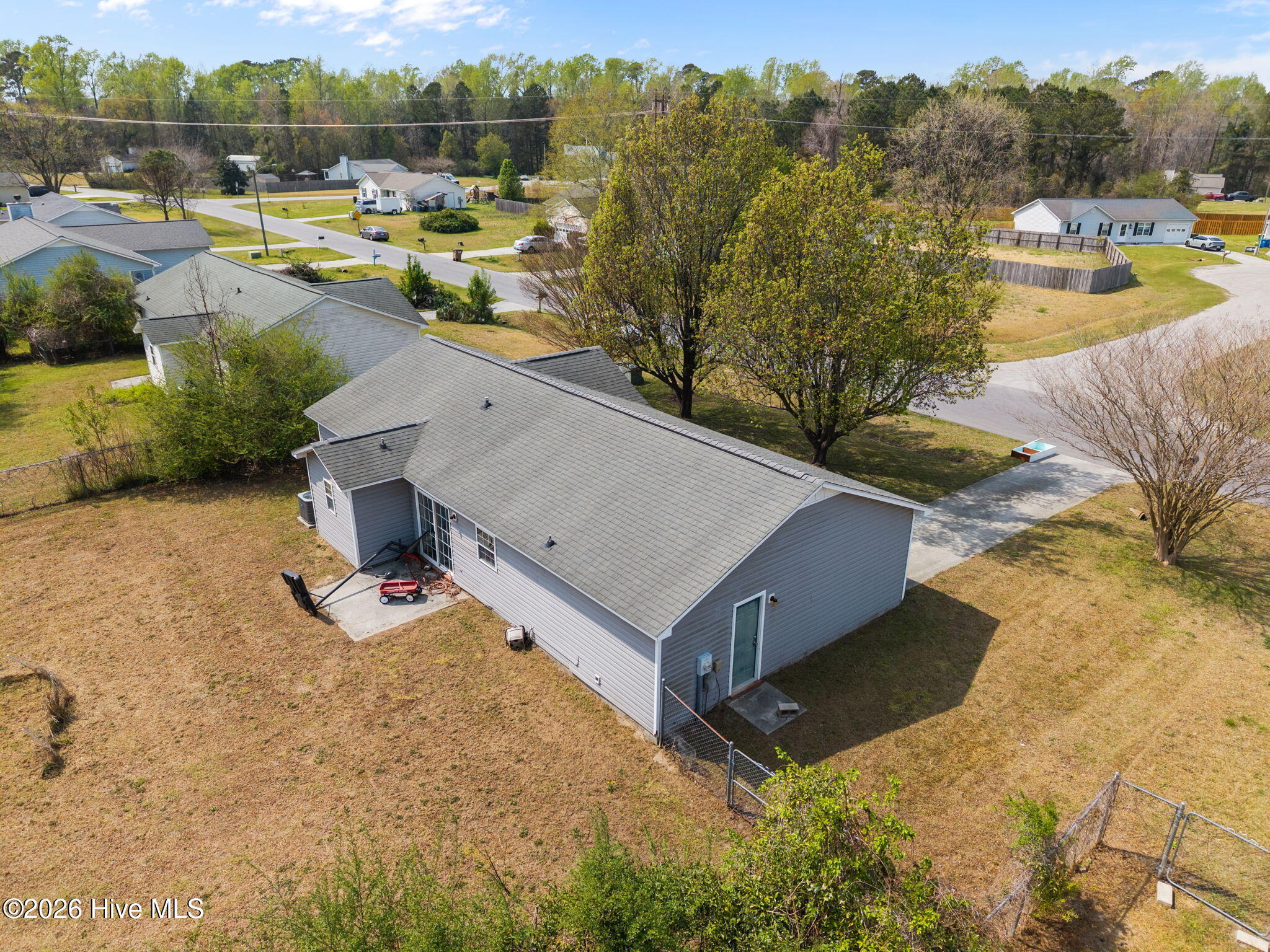 329 Steller Road Jacksonville, NC 28540 - Photo 26 of 46 26-web-or-mls-329 Steller Rd. 58