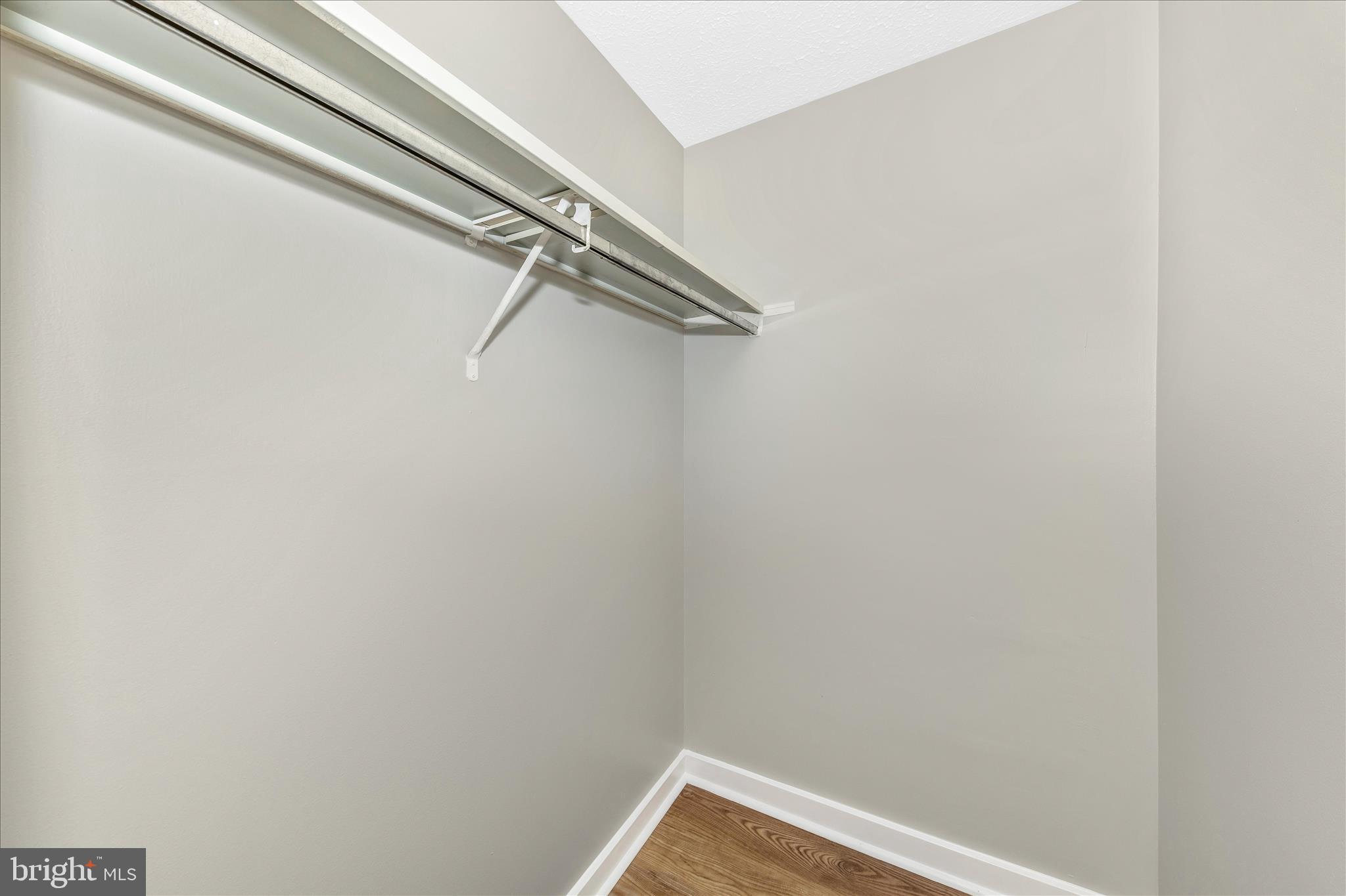 10400 Apple Ridge Road Gaithersburg, MD 20886 - Photo 19 of 35 043A4719