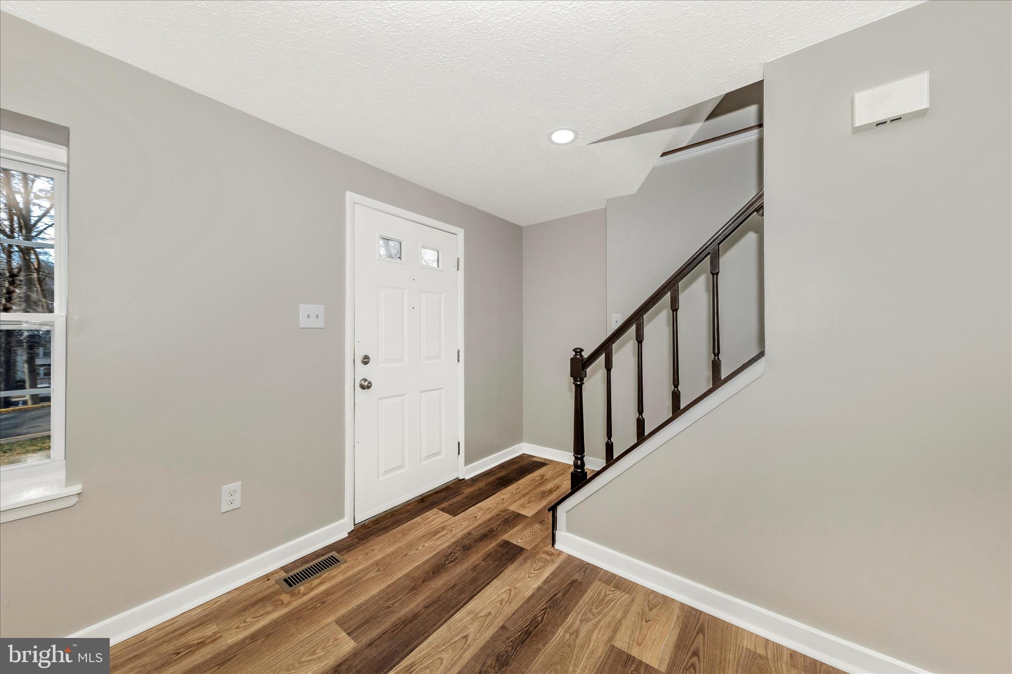 10400 Apple Ridge Road Gaithersburg, MD 20886 - Photo 26 of 35 043A4651