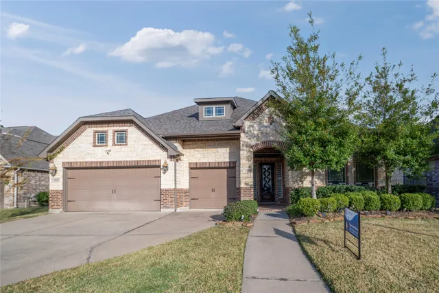 $3,000 | 5207 Red Oak Valley Drive, Katy, TX 77494