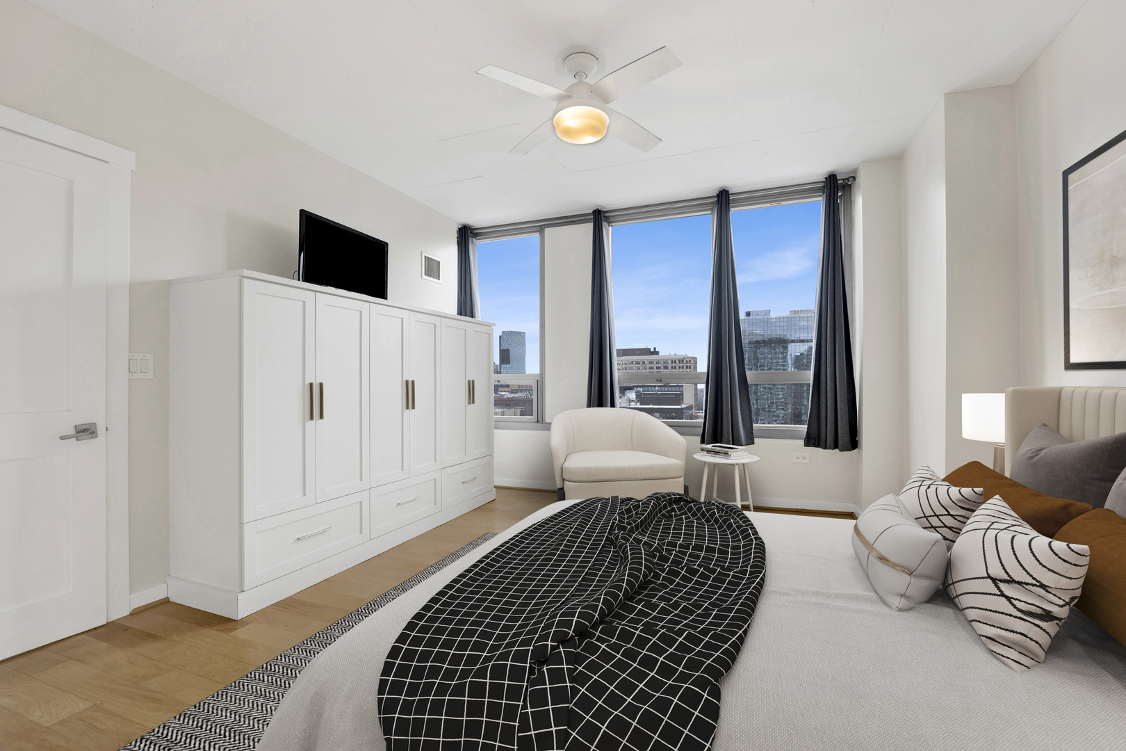 701 South Wells Street, Unit 2301 Chicago, IL 60607 - Photo 13 of 36