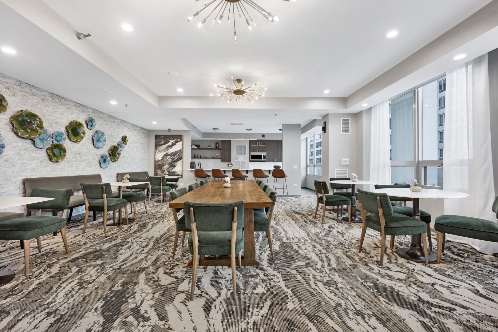 701 South Wells Street, Unit 2301 Chicago, IL 60607 - Photo 23 of 36