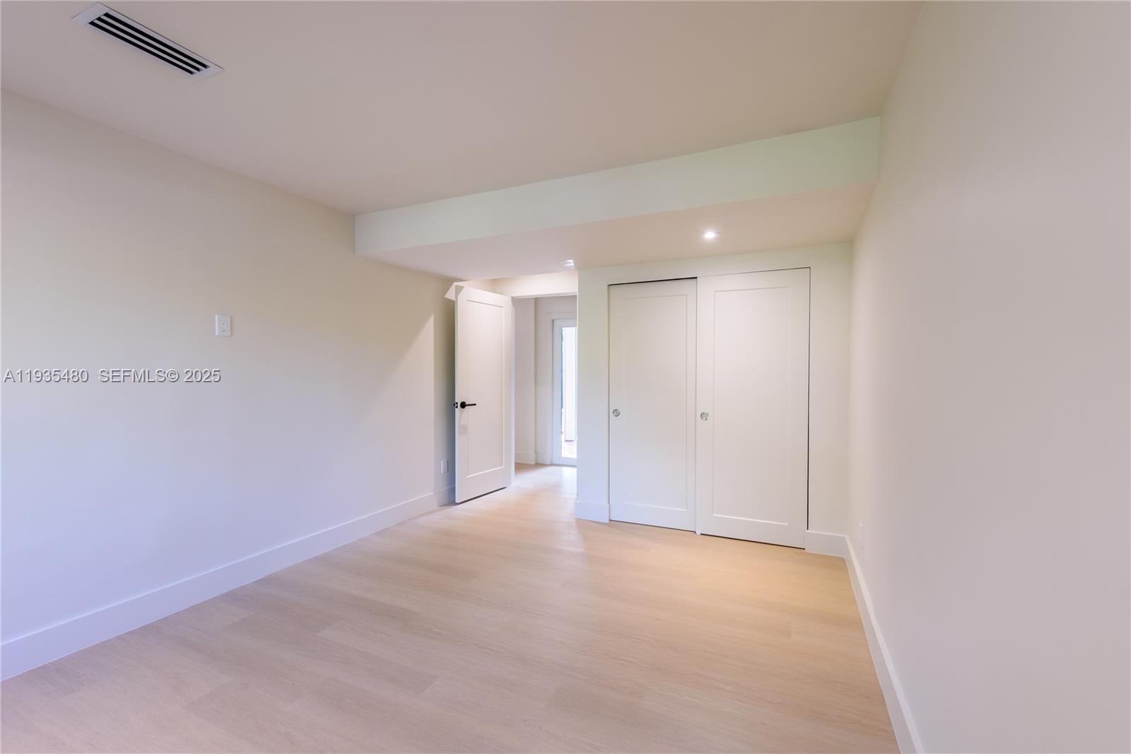 6250 Southwest 48th Street Miami, FL 33155 - Photo 11 of 13 Photo 11