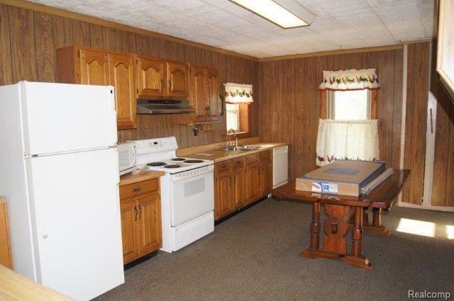 6169 Old State Road North Branch, MI 48461 - Photo 8 of 21 6169 Old State 023.jpg