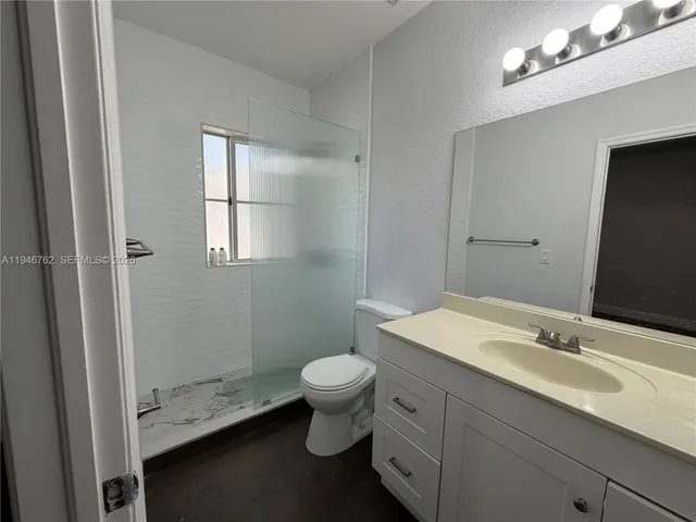 $3,500 | 8245 Northwest 108th Avenue, Unit 515, Doral, FL 33178