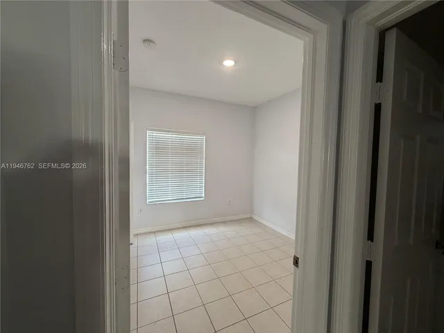 $3,500 | 8245 Northwest 108th Avenue, Unit 515, Doral, FL 33178