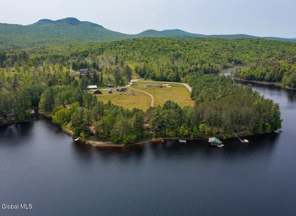 $400,000 | 59 B Alice Bissell Lane, Long Lake, NY 12847