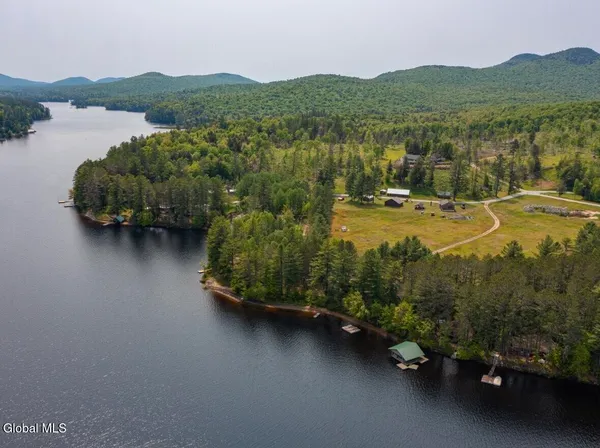 $400,000 | 59 B Alice Bissell Lane, Long Lake, NY 12847