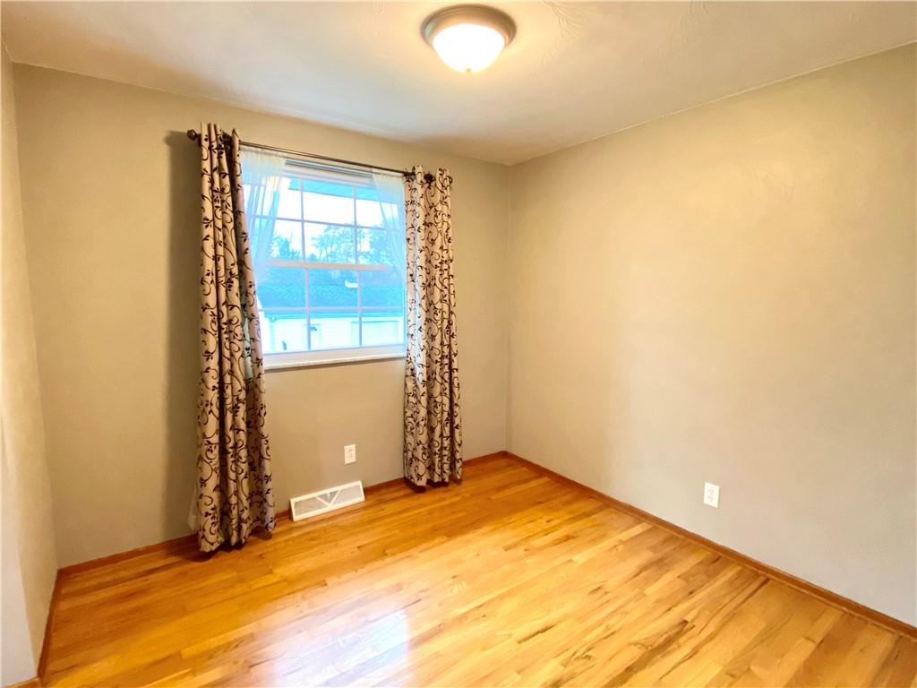 464 South Duffy Road Butler, PA 16001 - Photo 5 of 25