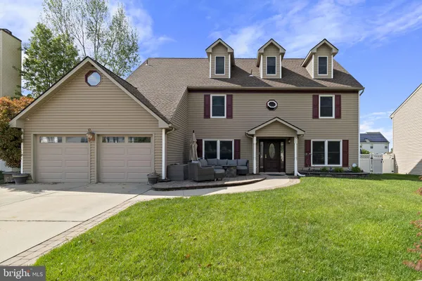 $630,000 | 311 New Castle Lane, Swedesboro, NJ 08085