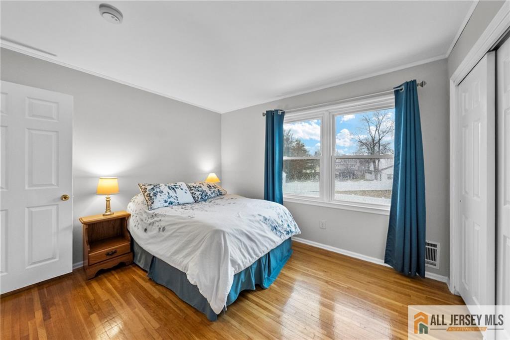 5 Wetherhill Way Dayton, NJ 08810 - Photo 34 of 57