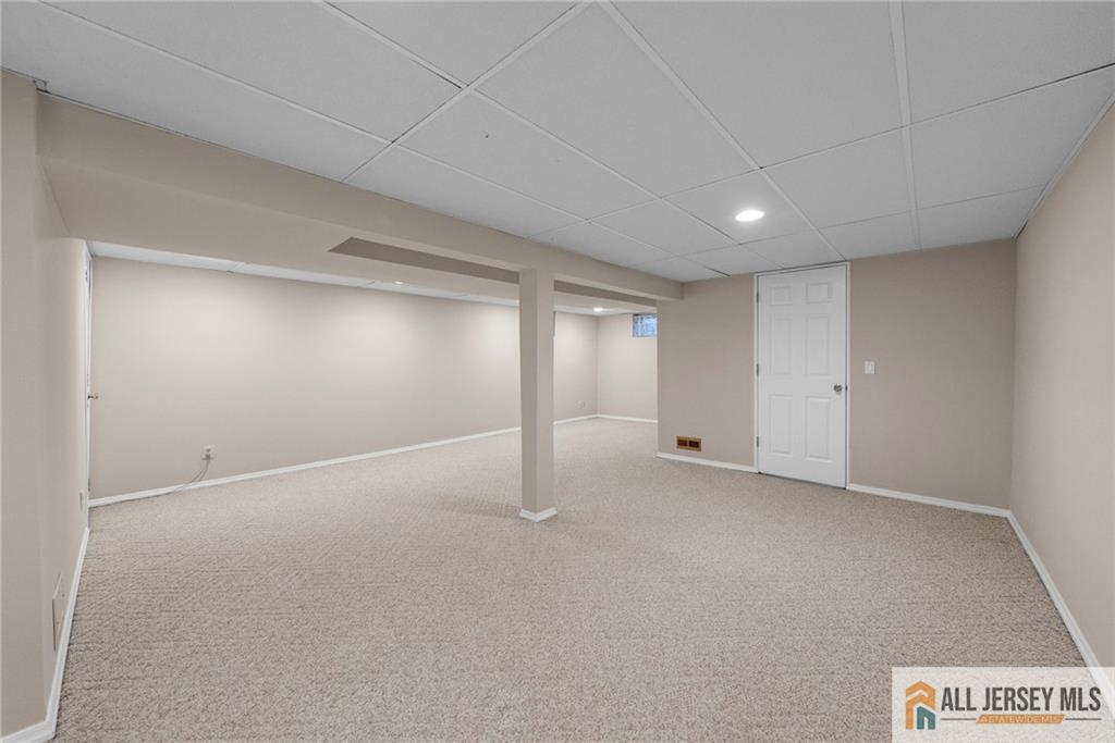 5 Wetherhill Way Dayton, NJ 08810 - Photo 42 of 57