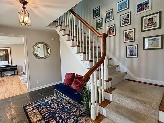 $6,000 | 312 Hallsborough Drive, Pittsburgh, PA 15238